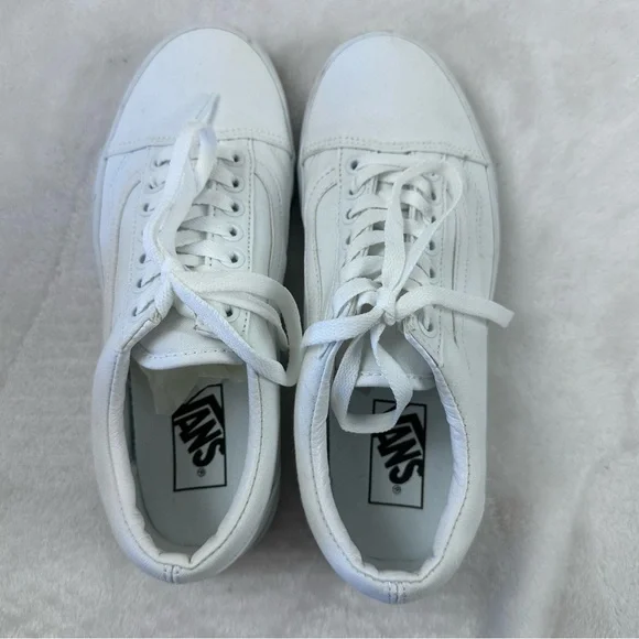 Vans Women's Size 8 Old Skool Skate Shoe White Classic Canvas Low Top Sneakers - Picture 6 of 10